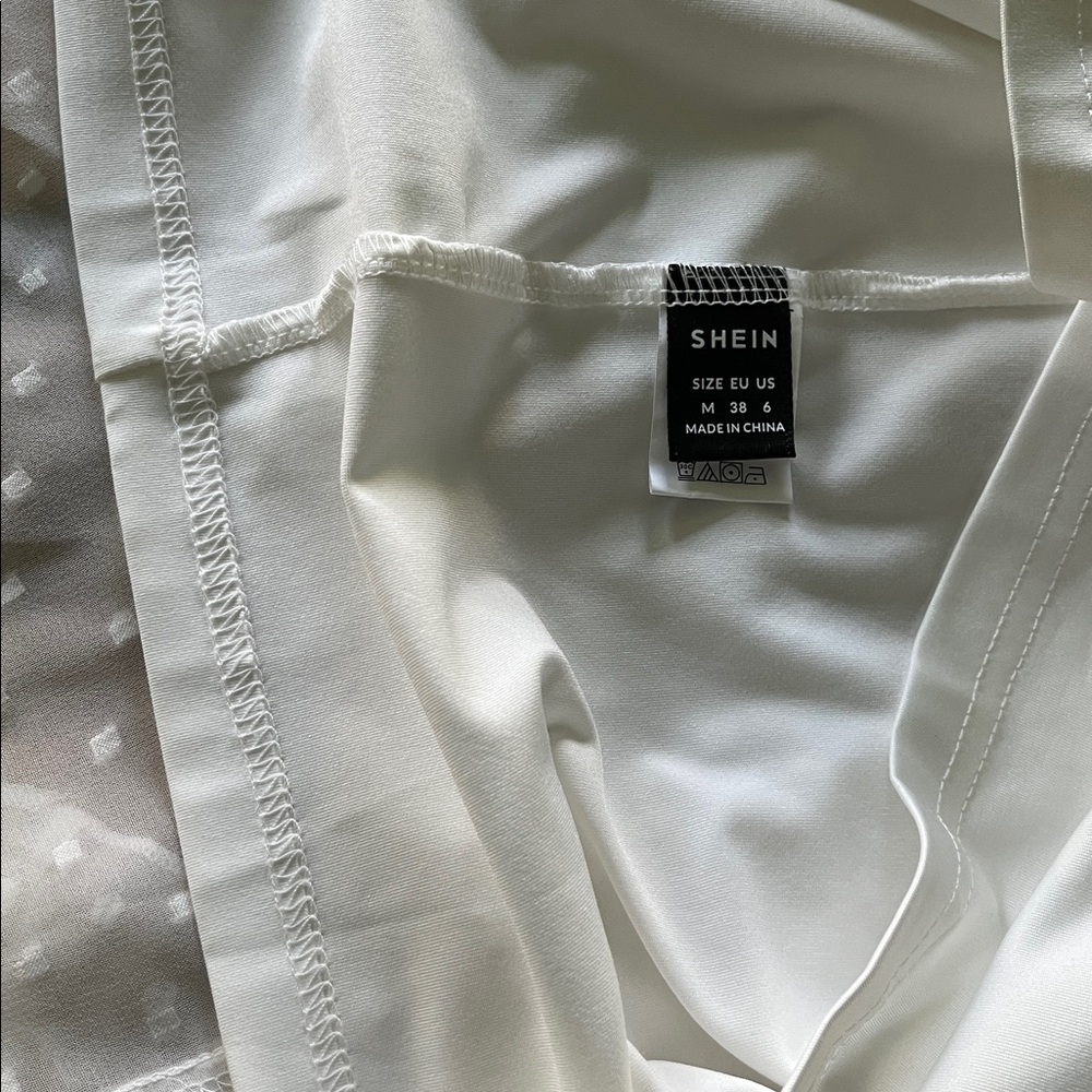Set of two White Mini Dresses - Picture 14 of 14